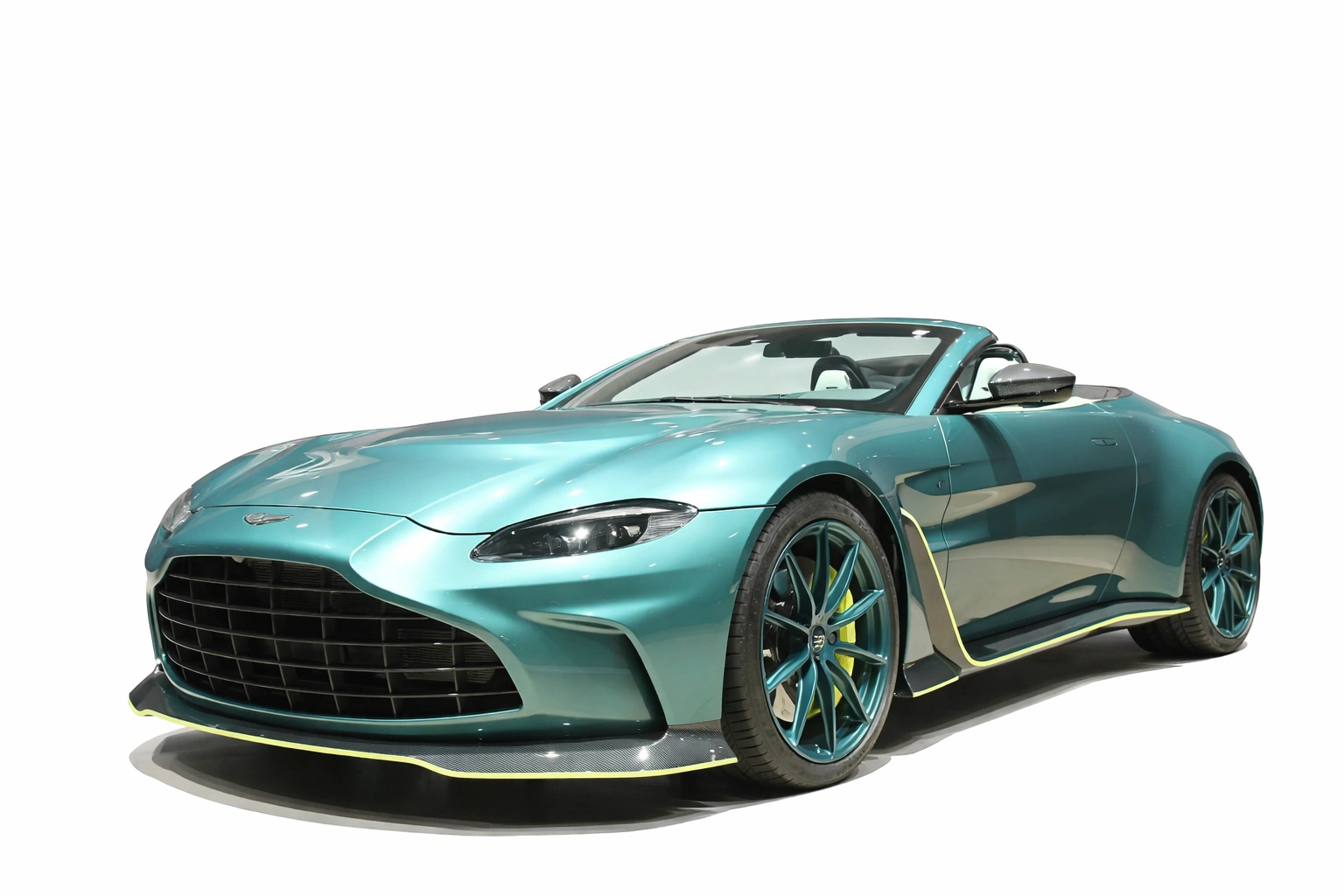 2016 ASTON MARTIN V12 VANTAGE