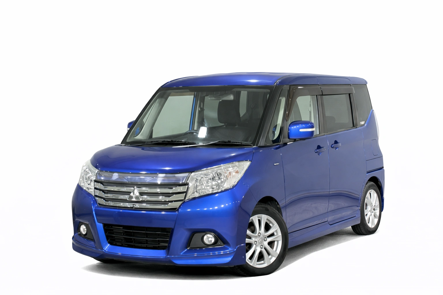 2017 MITSUBISHI DELICA D:2 HYBRID SZ NAVI PACKAGE