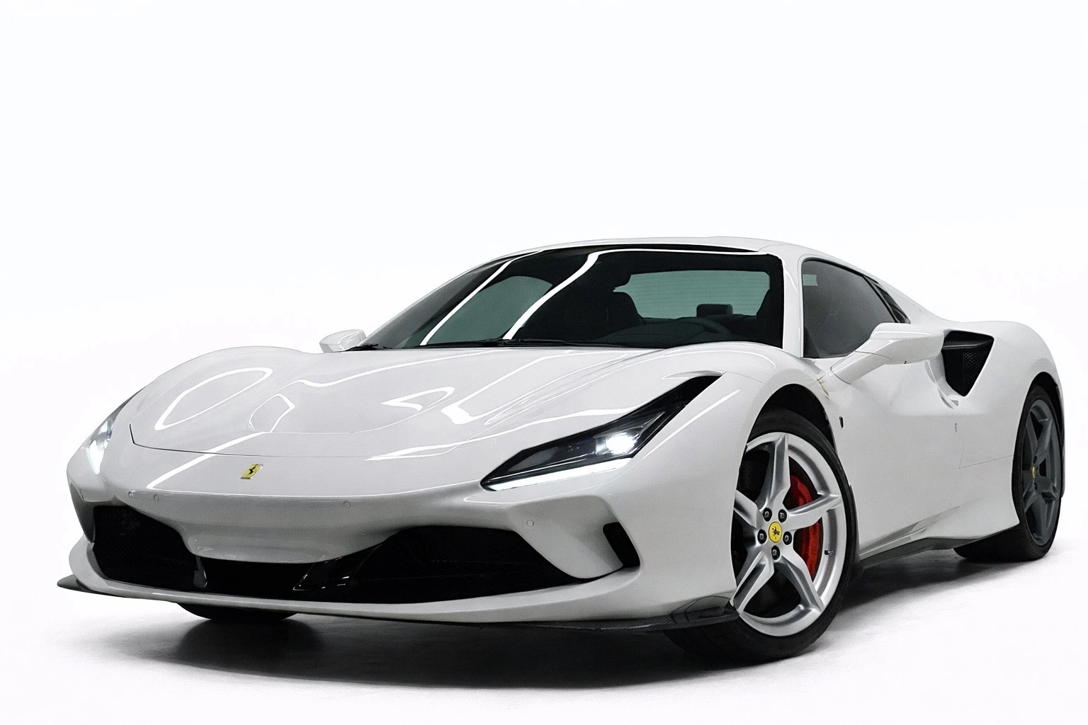 2022 FERRARI F8 TRIBUTO